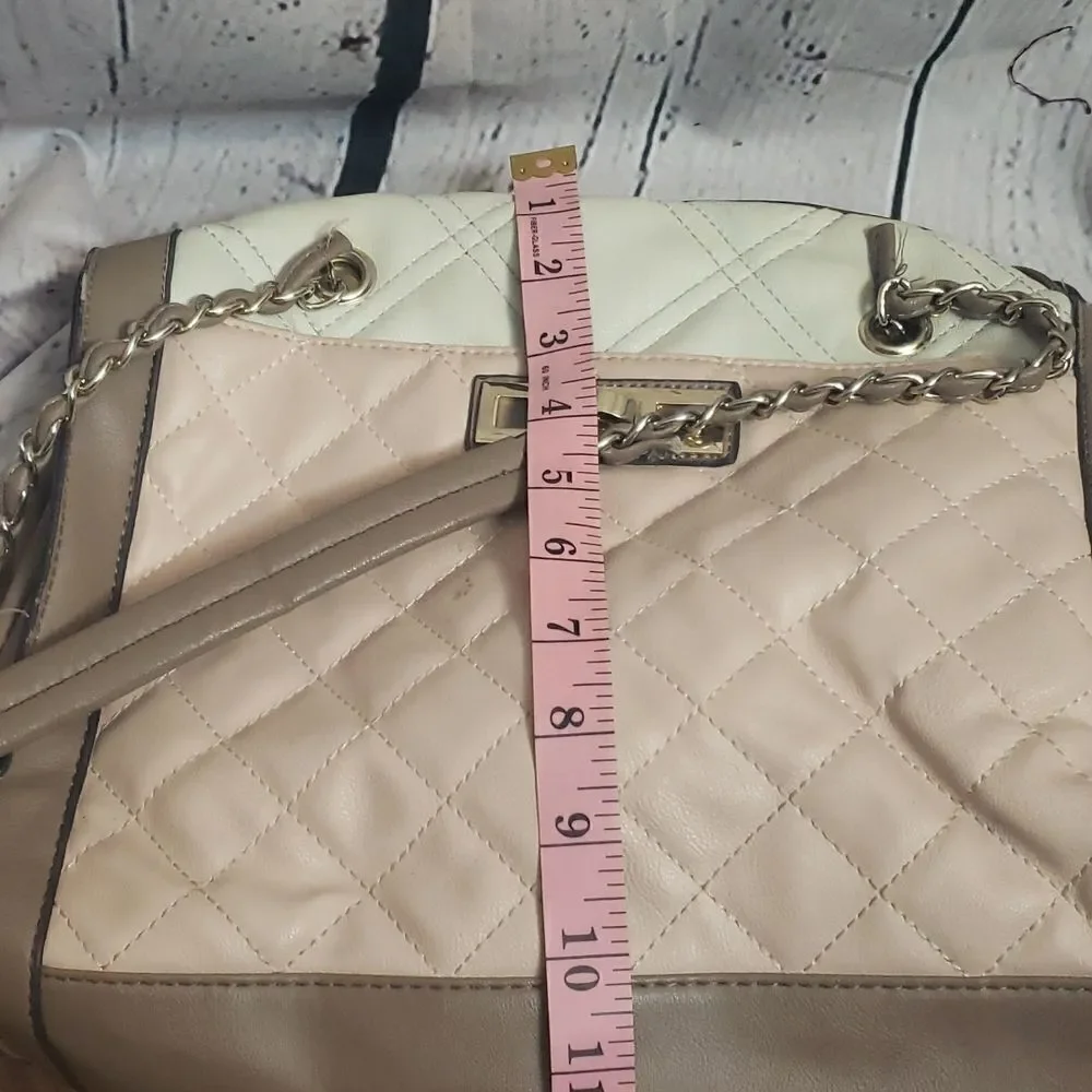 Apt. 9 Bag‎